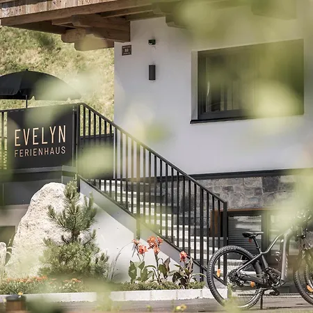 Apartamento Evelyn Tux